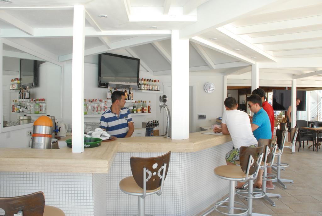 Costa Queen Suites Gümbet Exteriör bild