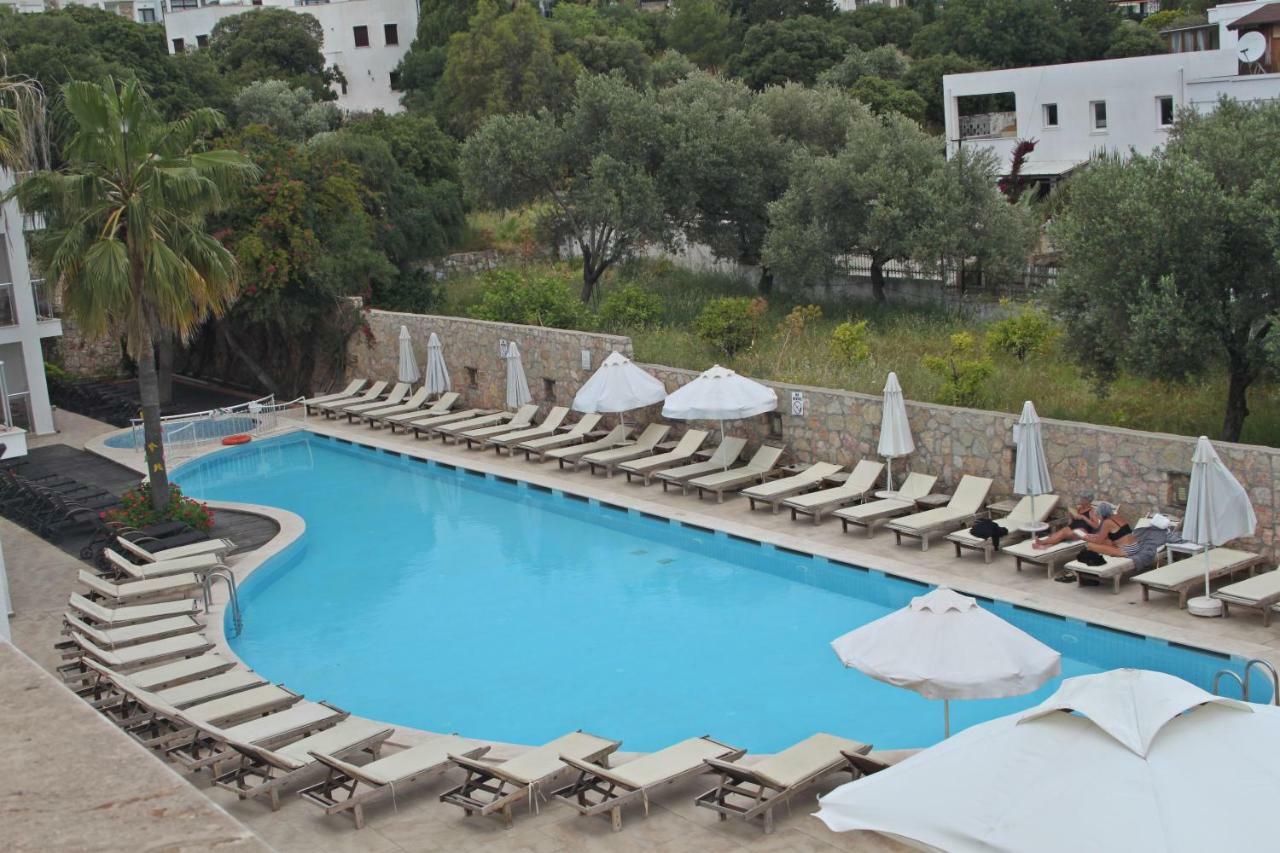 Costa Queen Suites Gümbet Exteriör bild
