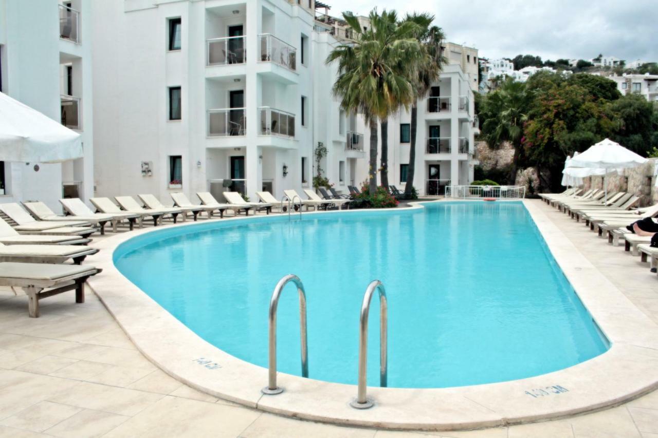 Costa Queen Suites Gümbet Exteriör bild